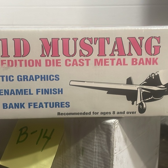 SpecCast Airplane Model - Picture 5 of 11